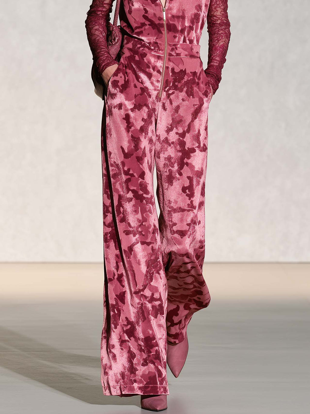 Edgy Chic Camo Print Sheer Lace Sleeves Velvet Jumpsuit