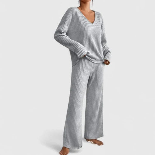 ADDISON | V-NECK KNIT SWEATER & WIDE-LEG PANTS SET