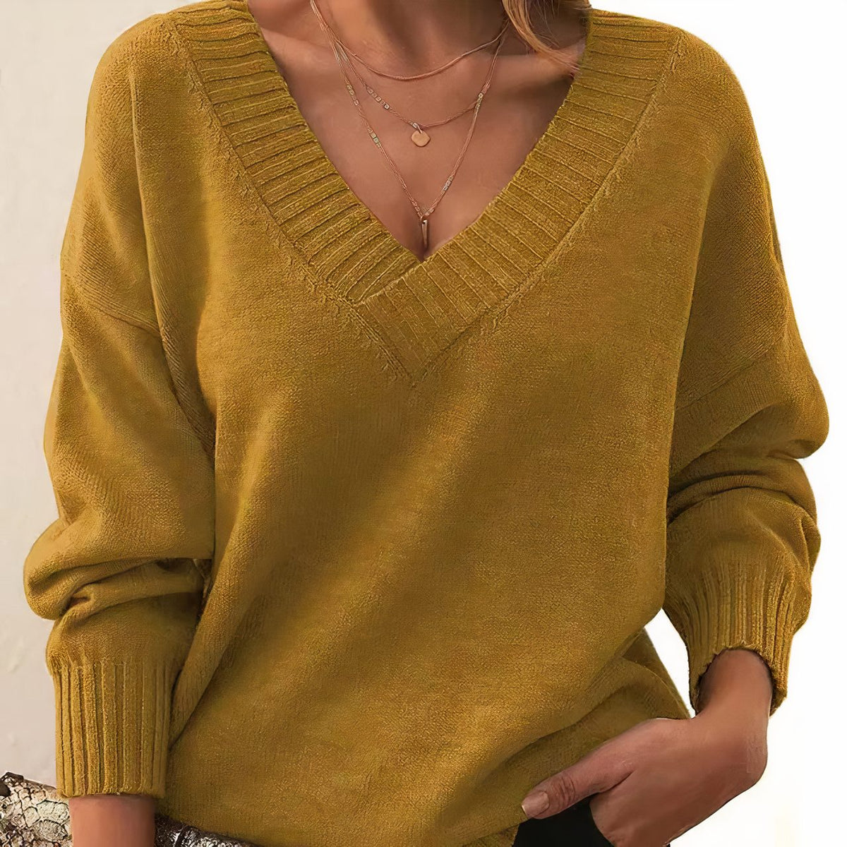 Antonella | Cashmere Sweater with V-Neckline for Women